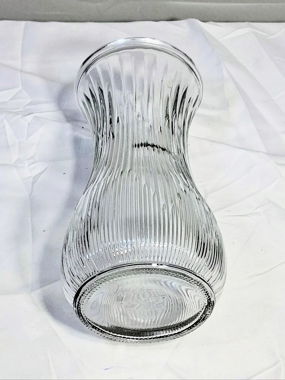 1950's Era Hoosier Glass Vintage Engraved Swirl Vase